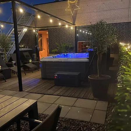 Wellness Dome Penthouse شقة *