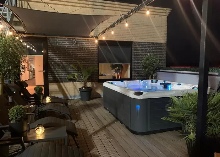 Wellness Dome Penthouse * كيركراد